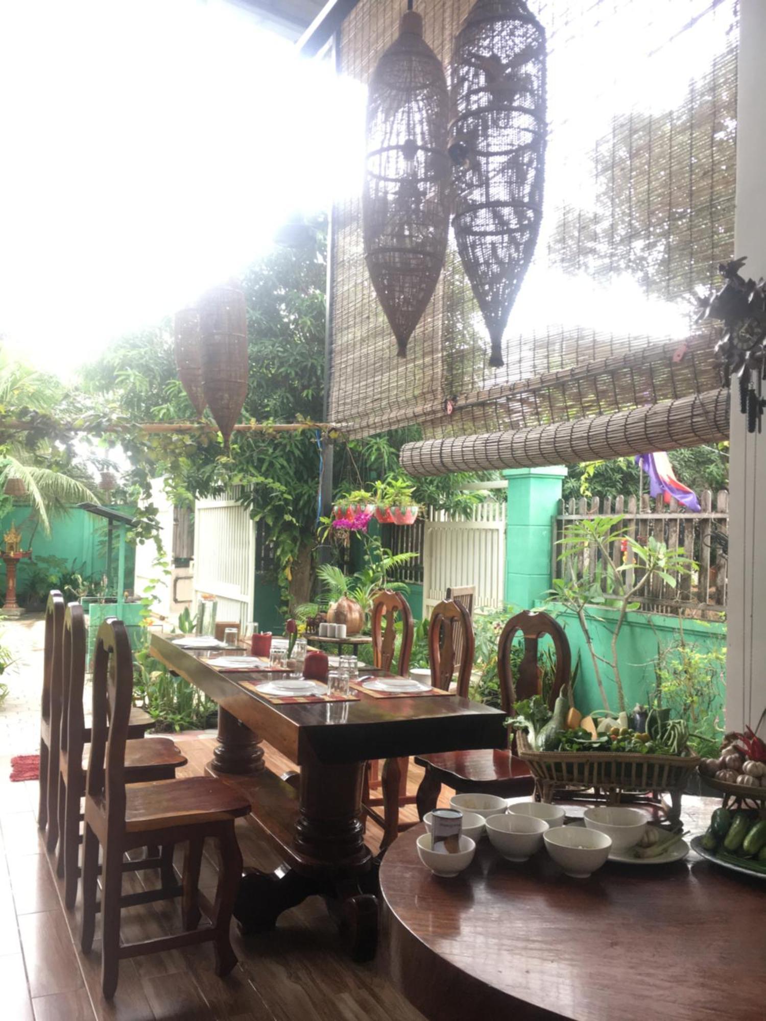 Bloom Garden Bed & Breakfast 시엠리아프 외부 사진