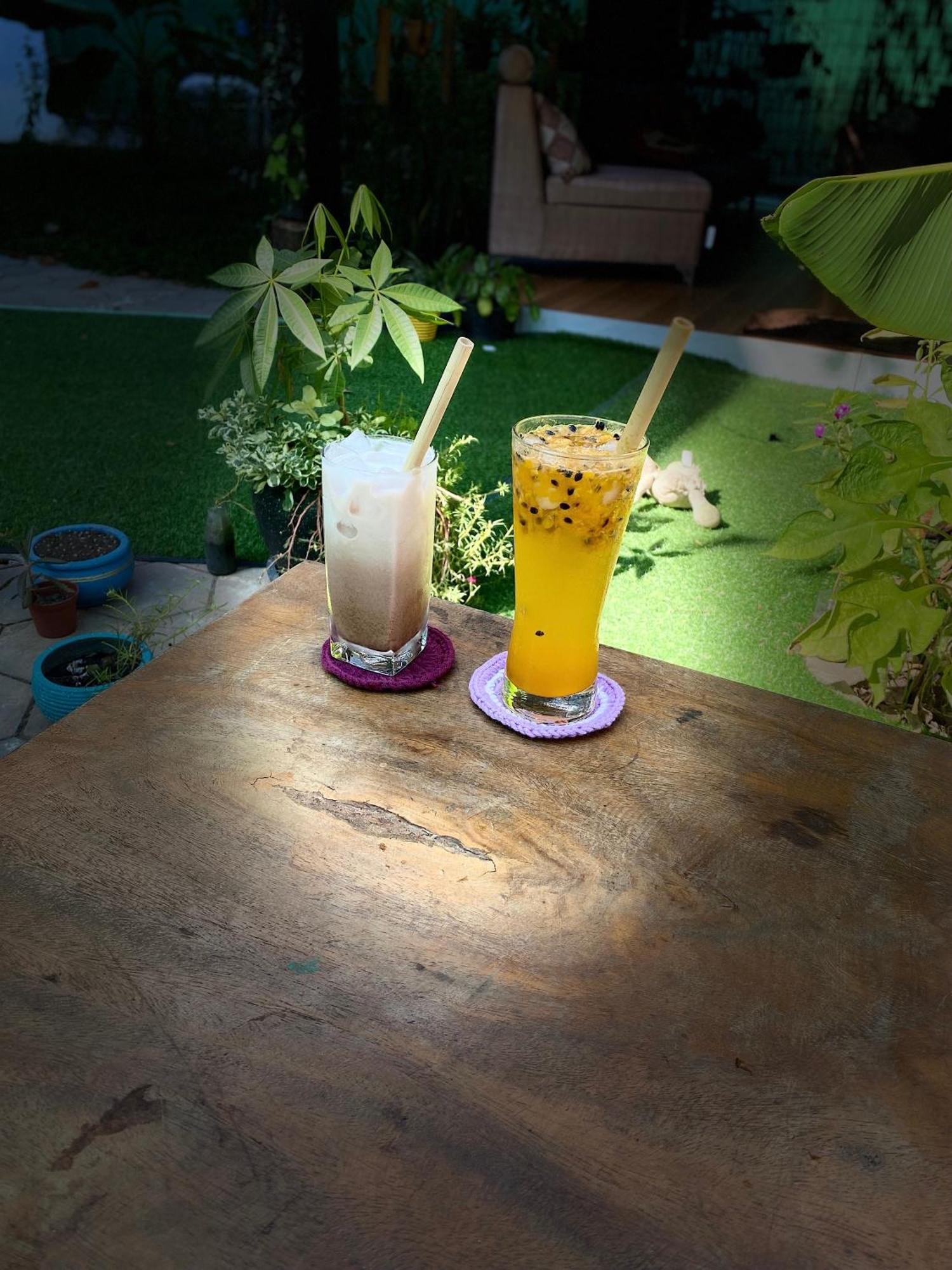 Bloom Garden Bed & Breakfast 시엠리아프 외부 사진