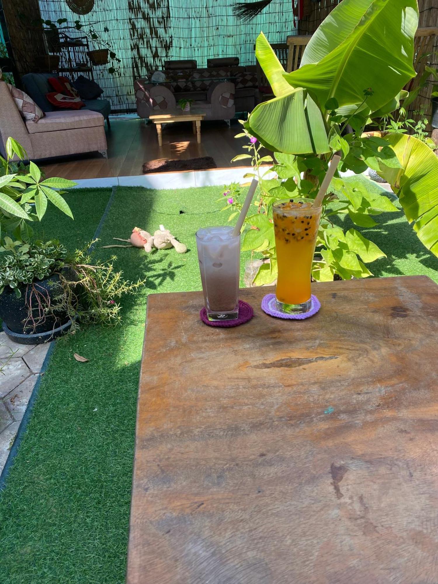 Bloom Garden Bed & Breakfast 시엠리아프 외부 사진